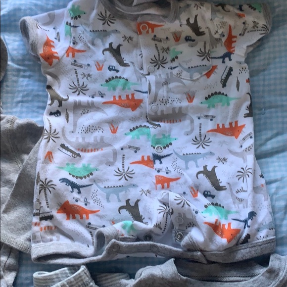 Carter’s Bundle - Picture 3 of 6